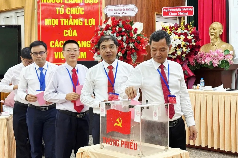 Đảng bộ Viện Khoa học Thủy lợi miền Nam: Gắn nghiên cứu với phát triển bền vững vùng ĐBSCL